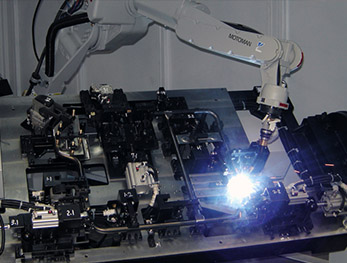 仿真国产机器人的生产线设备_国产机器人_四川蓉诺科技有限公司