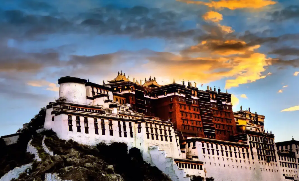 假期自驾游_川藏旅游项目合作去哪