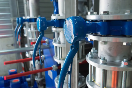 寒冬已开启,嵘创寄心意,安全需谨记!【嵘创流体科技】