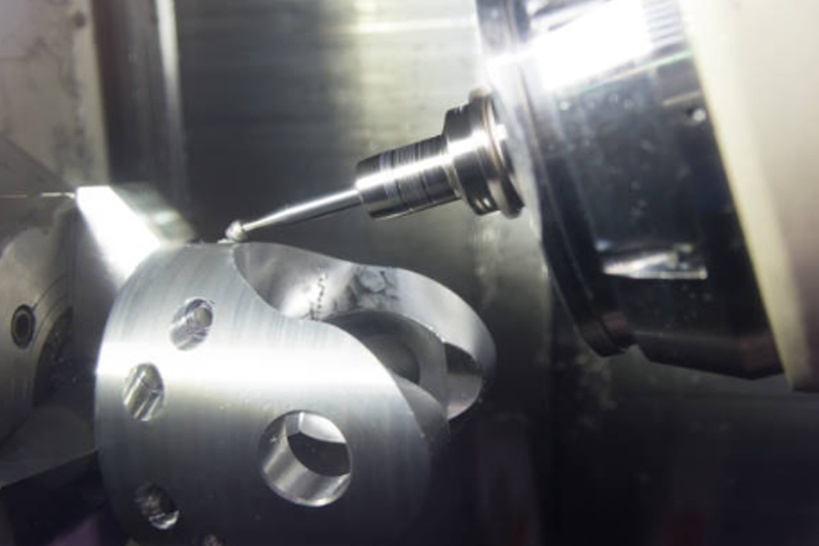 【篮球赌注网站】分享：刀具损耗直降60%：硬材料专用CNC实现精密量产