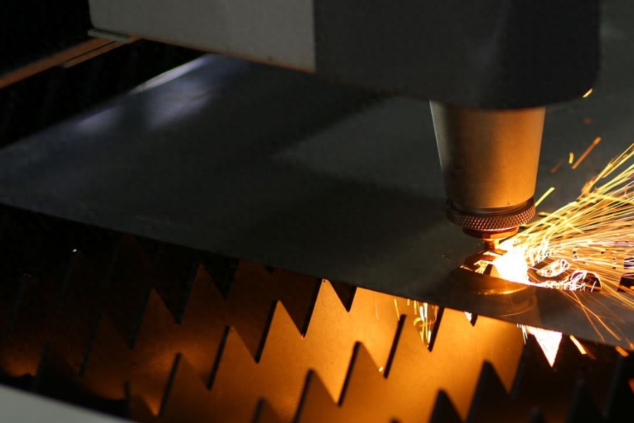 【篮球赌注网站】分享：从图纸到实物：钣金加工如何将设计师的构想变为现实？