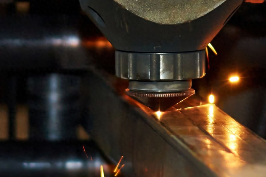 【篮球赌注网站】分享：不锈钢钣金加工中表面划伤缺陷的成因与预防