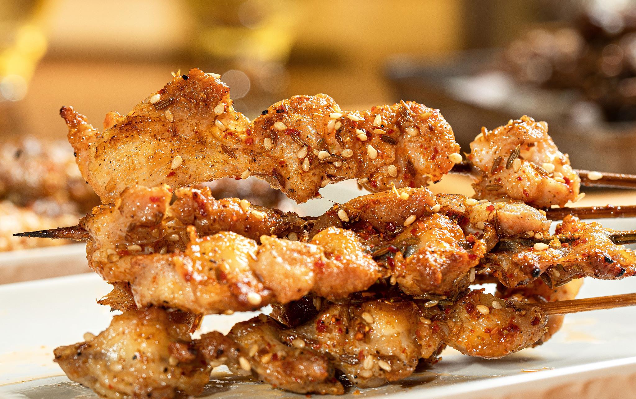 北方烧烤那么好吃,为何在南方火不起来?原来是这4种食材找不到